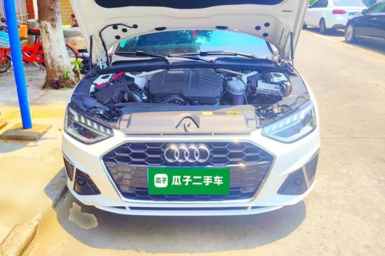 Used Audi A4L 2023 40 TFSI Fashion Dynamic Model Engine Bay