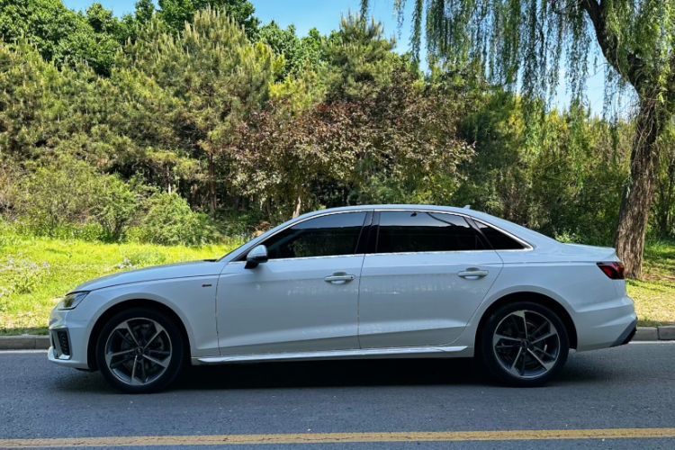 Used Audi A4L 2023 40 TFSI Fashion Dynamic Model Exterior 2