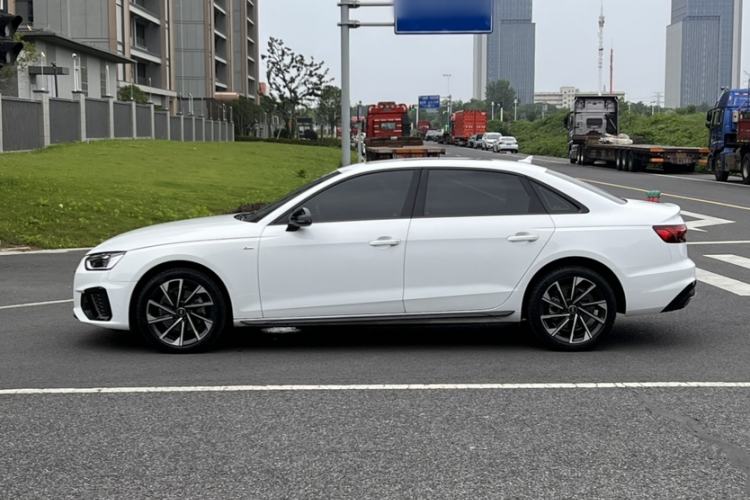 Used Audi A4L 2023 40 TFSI Luxury Dynamic Model Exterior 2