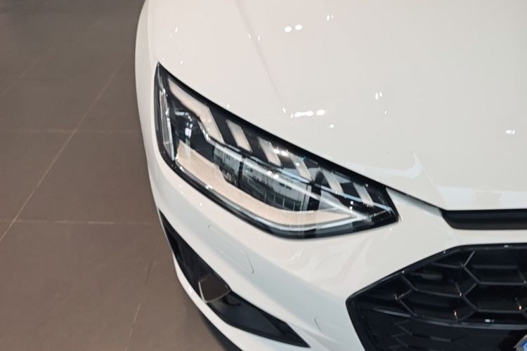 Used Audi A4L 2023 40 TFSI Luxury Dynamic Model Exterior 3