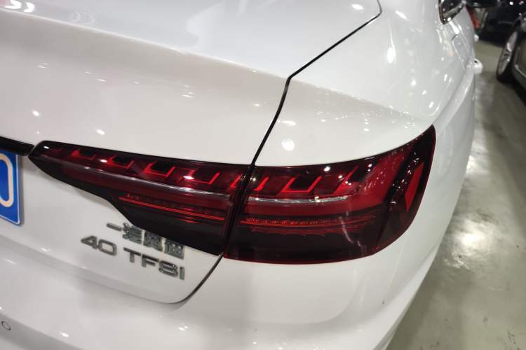 Used Audi A4L 2023 40 TFSI Luxury Dynamic Model Exterior 3