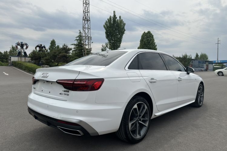 Used Audi A4L 2023 40 TFSI Luxury Dynamic Model Exterior 3