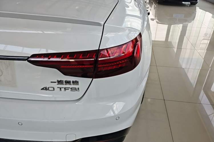 Used Audi A4L 2023 40 TFSI Luxury Dynamic Model Exterior 3