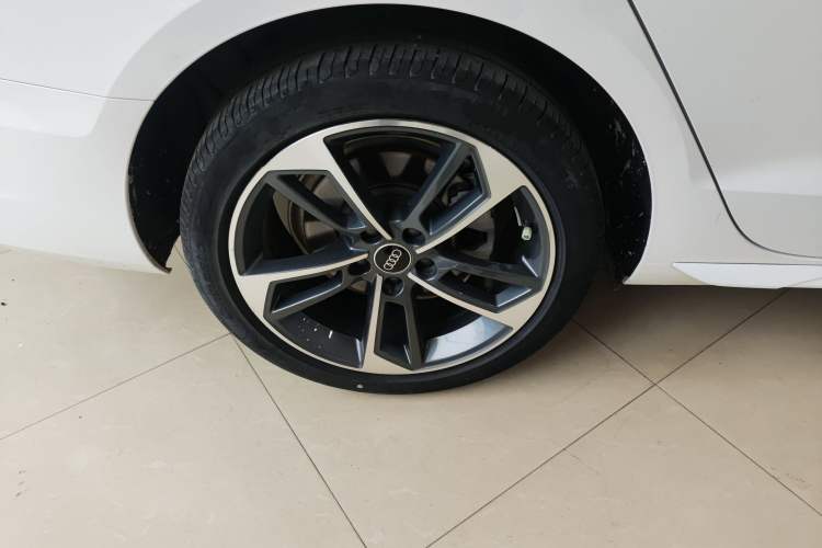 Used Audi A4L 2023 40 TFSI Fashion Dynamic Model Exterior 5