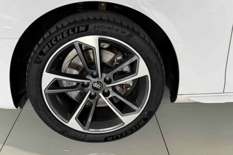 Used Audi A4L 2023 40 TFSI Fashion Dynamic Model Exterior 6