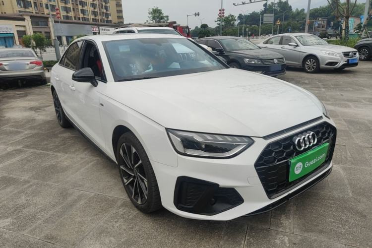 Used Audi A4L 2023 40 TFSI Luxury Dynamic Model Front Right 45 Deg