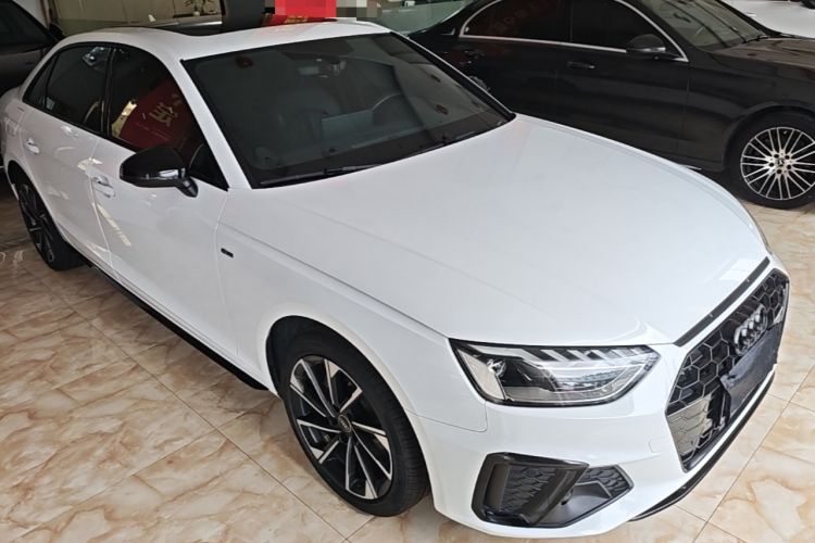 Used Audi A4L 2023 40 TFSI Luxury Dynamic Model Front Right 45 Deg