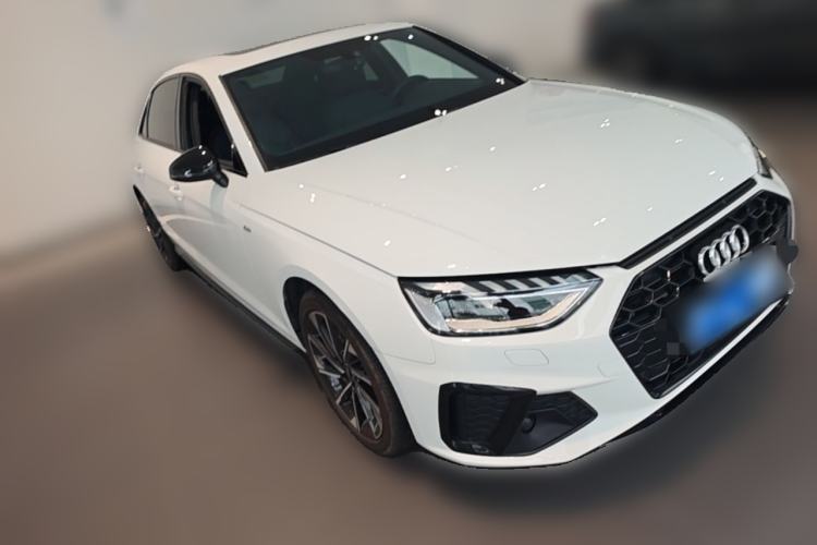 Used Audi A4L 2023 40 TFSI Luxury Dynamic Model Front Right 45 Deg