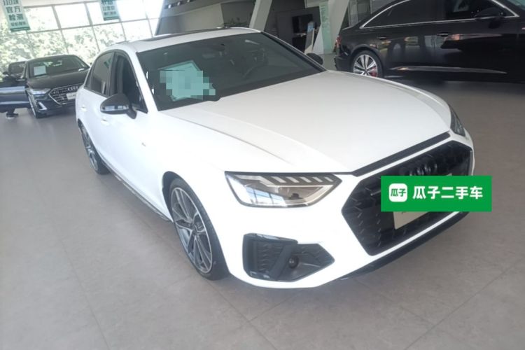 Used Audi A4L 2023 40 TFSI quattro Luxury Dynamic Edition Front Right 45 Deg