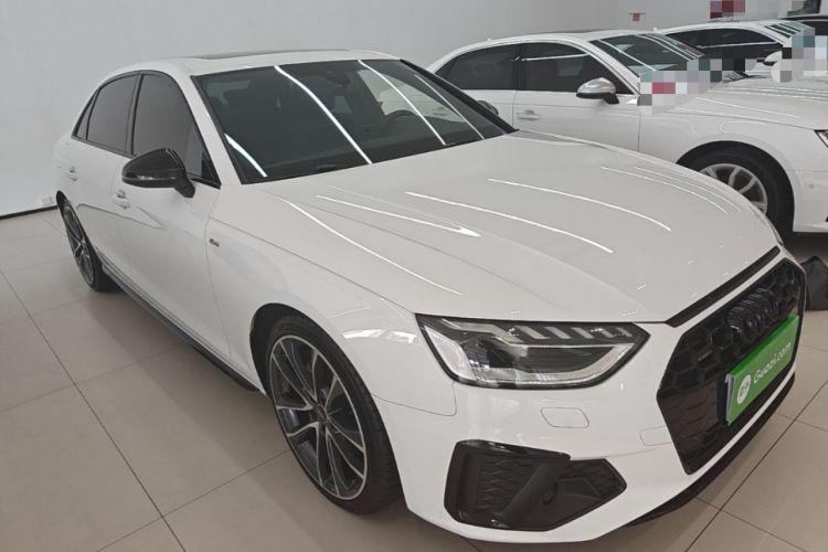 Used Audi A4L 2023 40 TFSI quattro Luxury Dynamic Edition Front Right 45 Deg