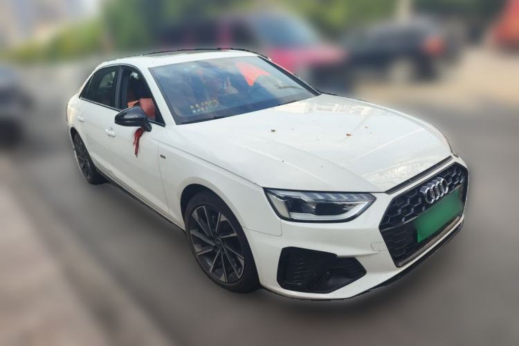 Used Audi A4L 2023 40 TFSI Luxury Dynamic Model Front Right 45 Deg