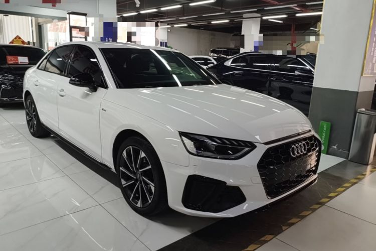 Used Audi A4L 2023 40 TFSI Luxury Dynamic Model Front Right 45 Deg