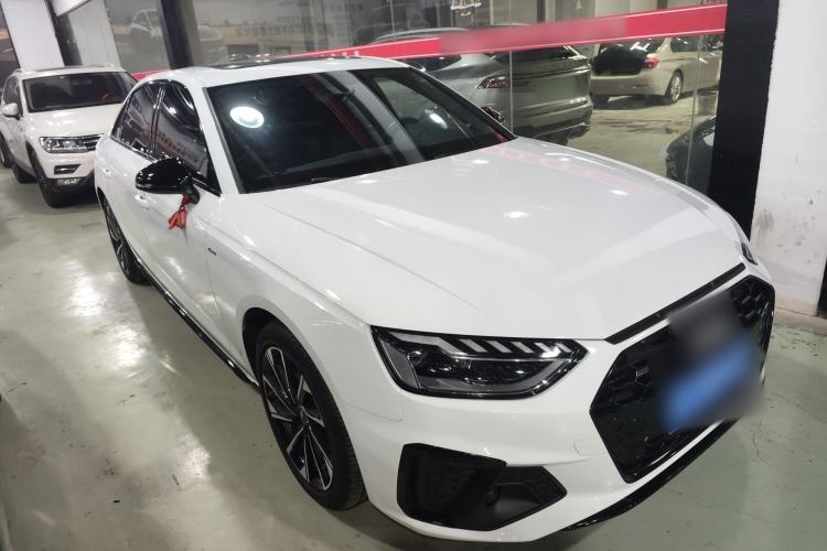 Used Audi A4L 2023 40 TFSI Luxury Dynamic Model Front Right 45 Deg