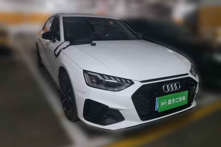 Used Audi A4L 2023 40 TFSI Luxury Dynamic Model Front Right 45 Deg