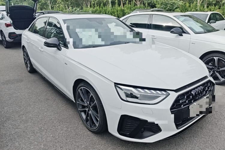 Used Audi A4L 2023 40 TFSI quattro Luxury Dynamic Edition Front Right 45 Deg