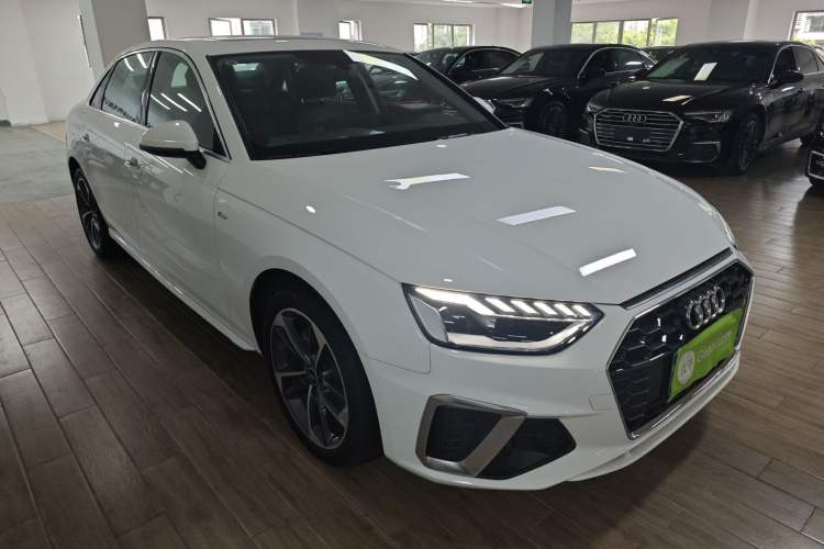 Used Audi A4L 2023 40 TFSI Fashion Dynamic Model Front Right 45 Deg