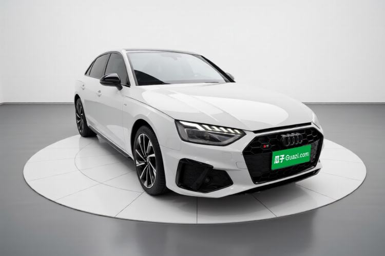 Used Audi A4L 2023 40 TFSI Luxury Dynamic Model Front Right 45 Deg