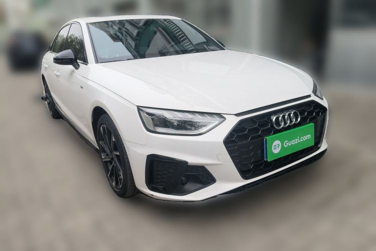 Used Audi A4L 2023 40 TFSI Luxury Dynamic Model Front Right 45 Deg