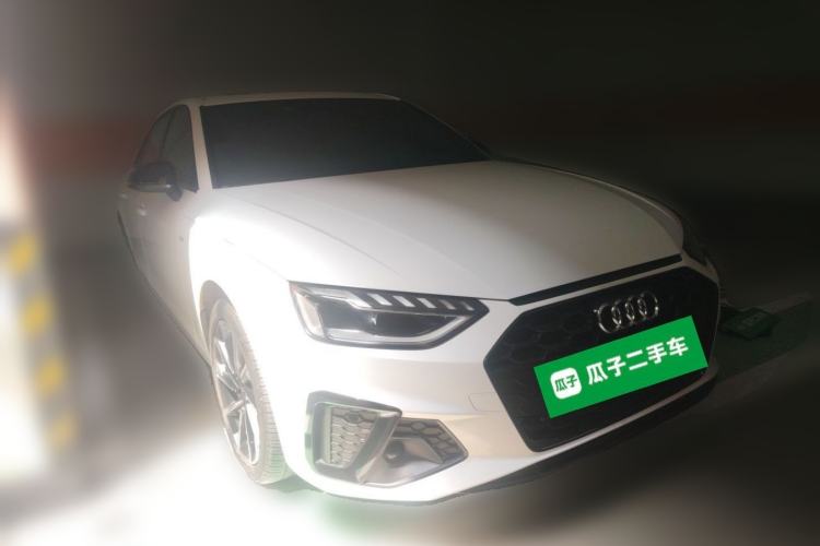 Used Audi A4L 2023 40 TFSI Luxury Dynamic Model Front Right 45 Deg