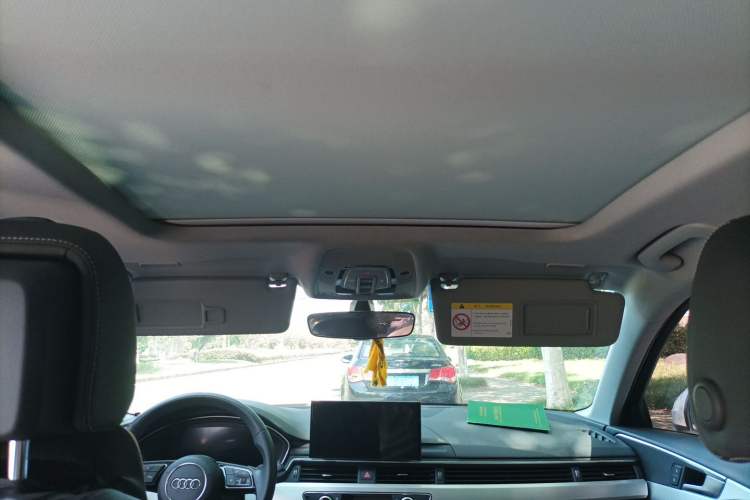 Used Audi A4L 2023 40 TFSI Fashion Dynamic Model Headliner