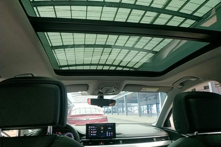 Used Audi A4L 2023 40 TFSI Fashion Dynamic Model Headliner