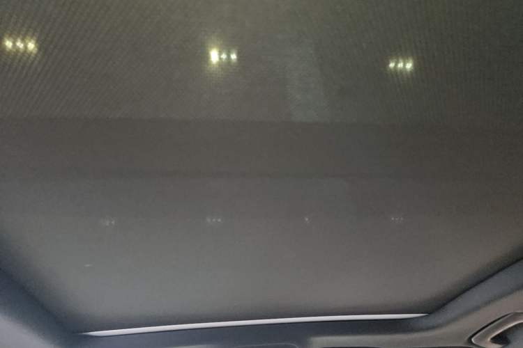 Used Audi A4L 2023 40 TFSI Luxury Dynamic Model Headliner