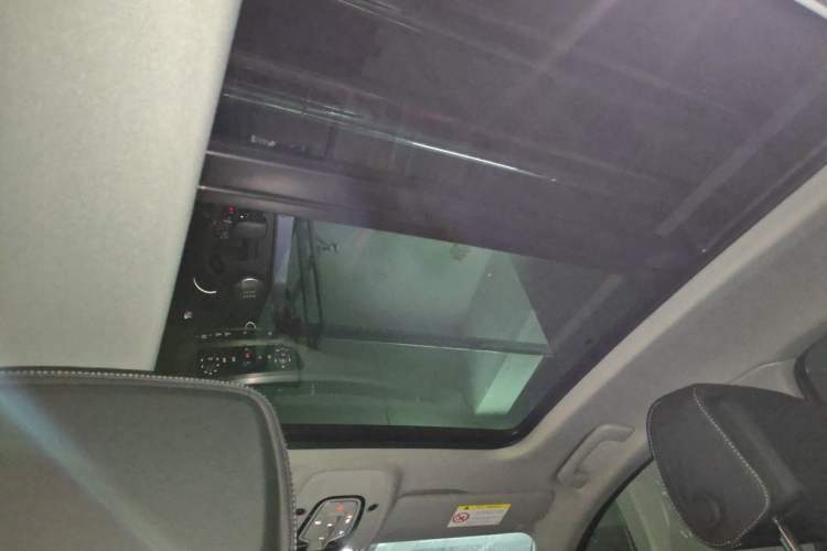 Used Audi A4L 2023 40 TFSI Fashion Dynamic Model Headliner