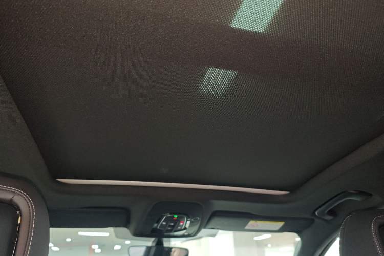 Used Audi A4L 2023 40 TFSI Luxury Dynamic Model Headliner