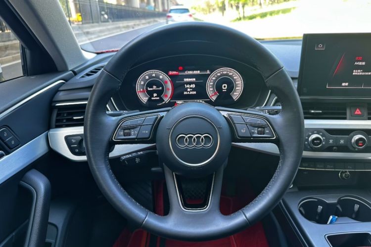 Used Audi A4L 2023 40 TFSI Fashion Dynamic Model Interior 1