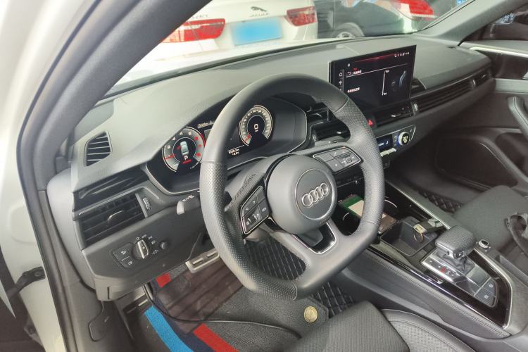 Used Audi A4L 2023 40 TFSI Luxury Dynamic Model Interior 2