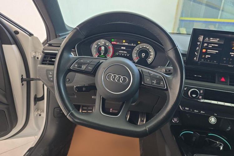 Used Audi A4L 2023 40 TFSI Luxury Dynamic Model Interior 2