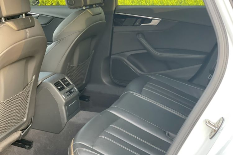 Used Audi A4L 2023 40 TFSI Luxury Dynamic Model Interior 5