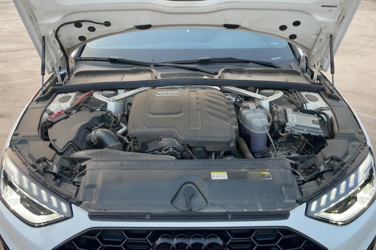Used Audi A4L 2023 40 TFSI Luxury Dynamic Model Interior 6