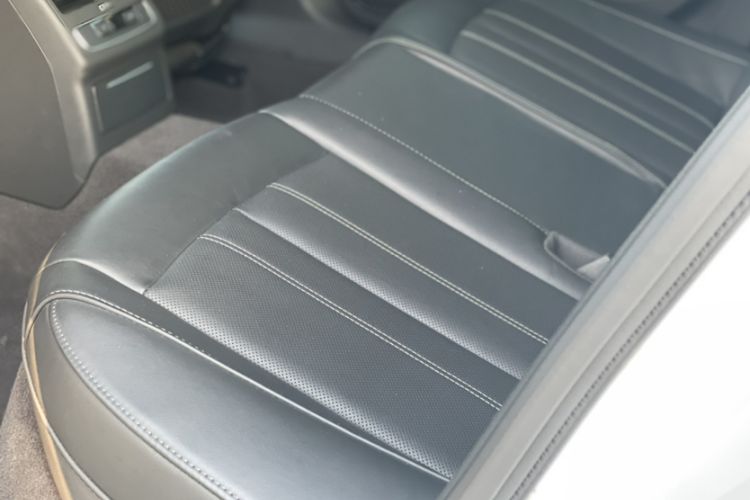 Used Audi A4L 2023 40 TFSI Luxury Dynamic Model Interior 6