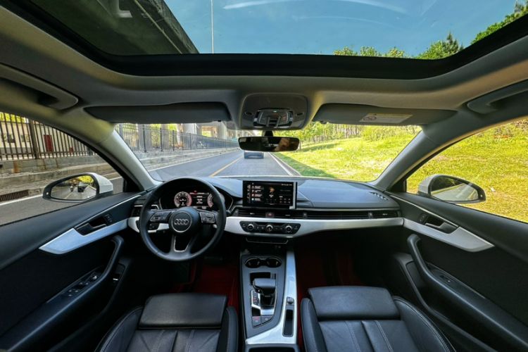 Used Audi A4L 2023 40 TFSI Fashion Dynamic Model Interior 6