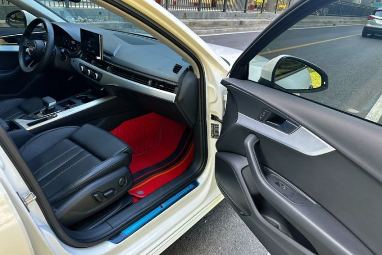 Used Audi A4L 2023 40 TFSI Fashion Dynamic Model Interior 8