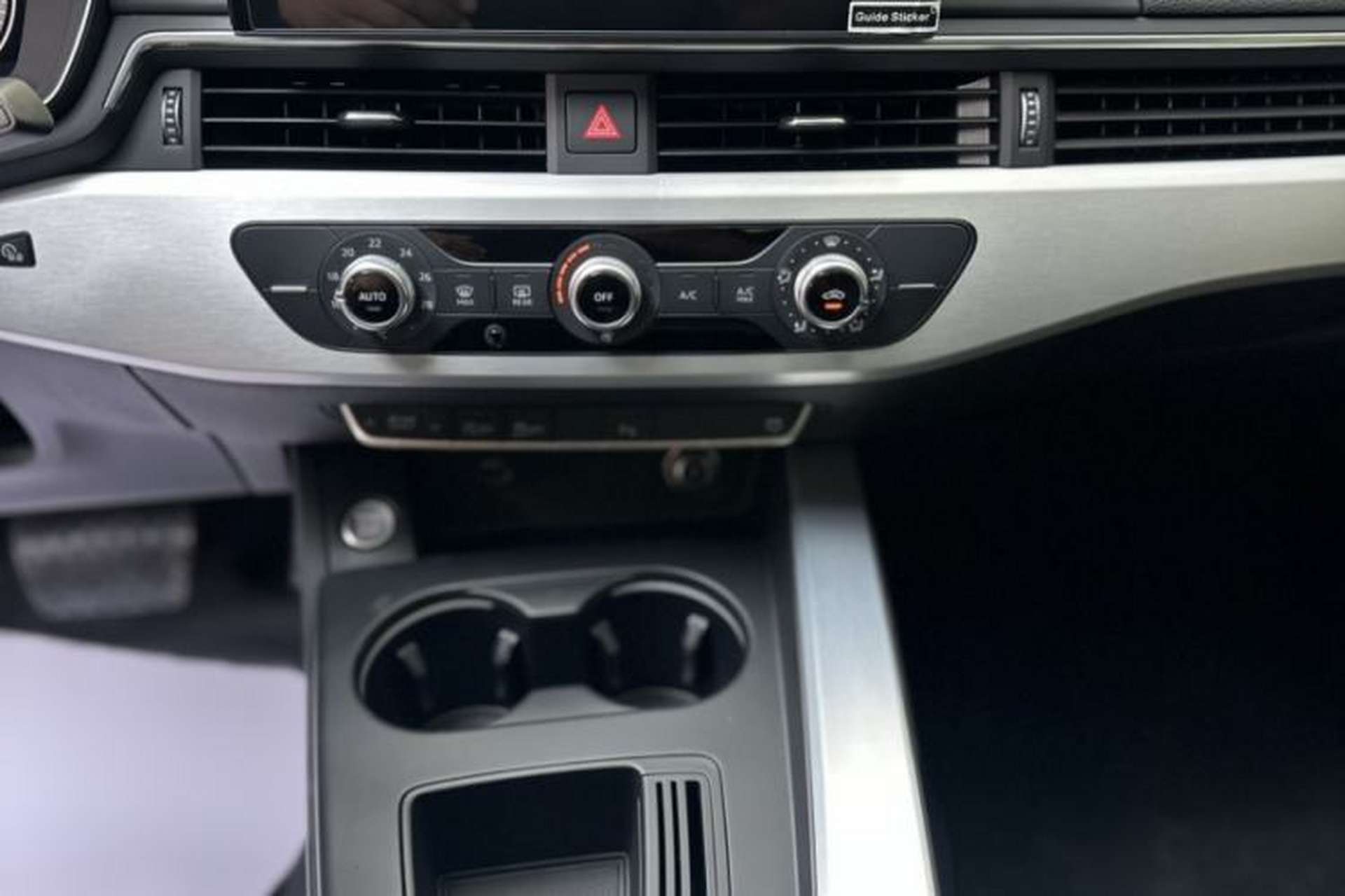 Used Audi A4L 2023 40 TFSI Fashion Dynamic Model Interior 9