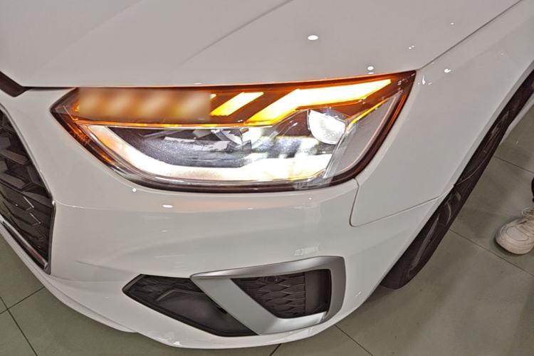 Used Audi A4L 2023 40 TFSI Fashion Dynamic Model Left Front Headlight