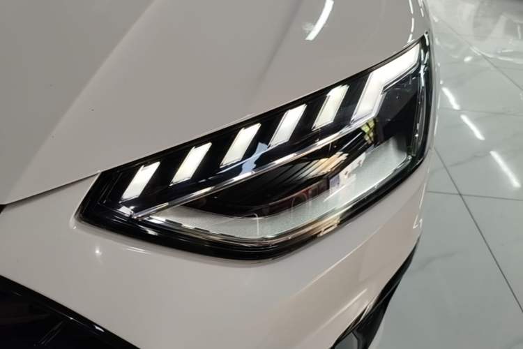 Used Audi A4L 2023 40 TFSI Luxury Dynamic Model Left Front Headlight
