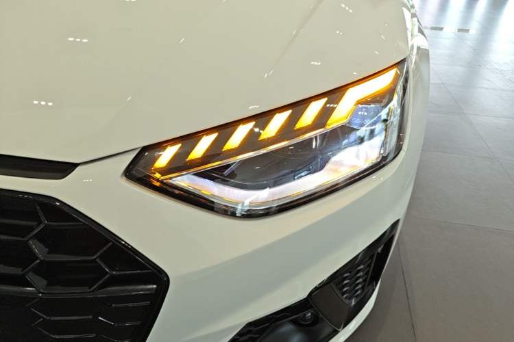 Used Audi A4L 2023 40 TFSI Luxury Dynamic Model Left Front Headlight