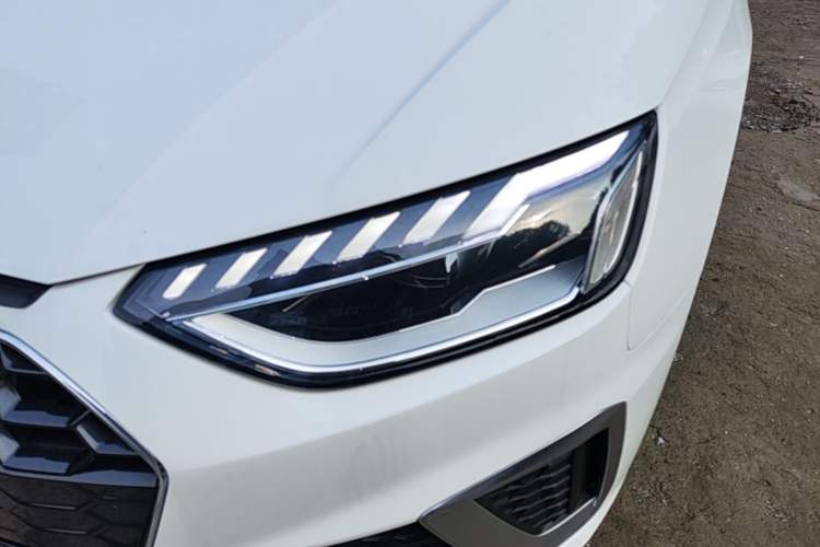 Used Audi A4L 2023 40 TFSI Fashion Dynamic Model Left Front Headlight