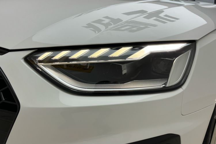 Used Audi A4L 2023 40 TFSI Luxury Dynamic Model Left Front Headlight