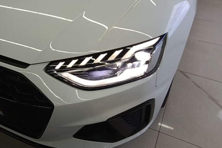 Used Audi A4L 2023 40 TFSI Luxury Dynamic Model Left Front Headlight
