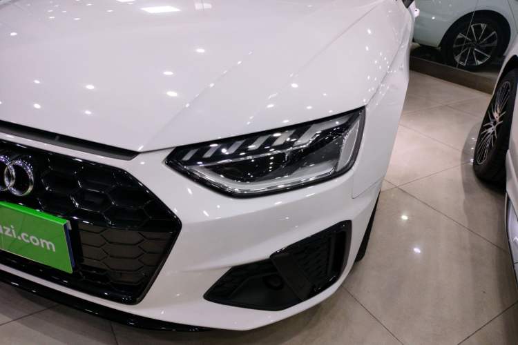 Used Audi A4L 2023 40 TFSI Luxury Dynamic Model Left Front Headlight
