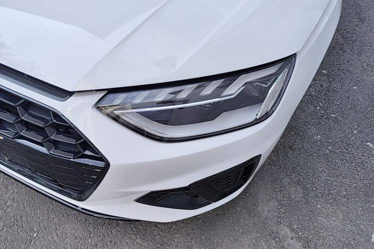 Used Audi A4L 2023 40 TFSI Luxury Dynamic Model Left Front Headlight
