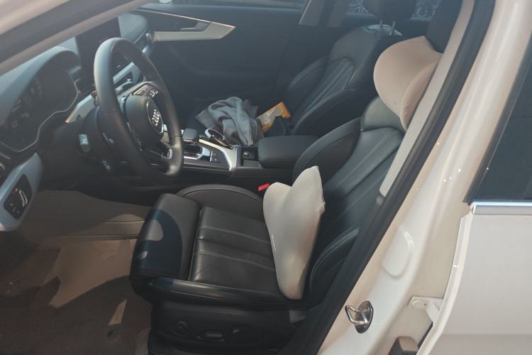 Used Audi A4L 2023 40 TFSI Fashion Dynamic Model Left Front Seat