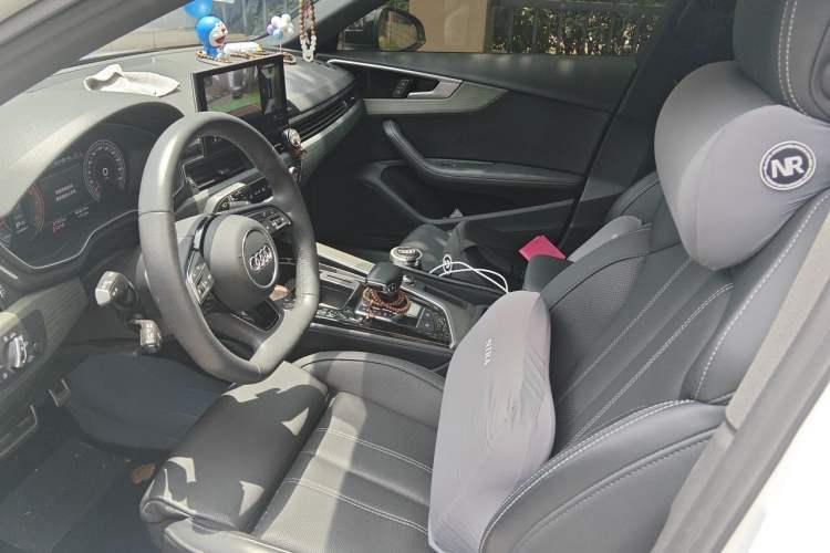 Used Audi A4L 2023 40 TFSI Luxury Dynamic Model Left Front Seat