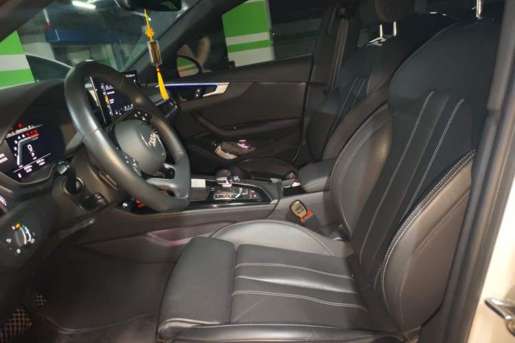 Used Audi A4L 2023 40 TFSI Luxury Dynamic Model Left Front Seat