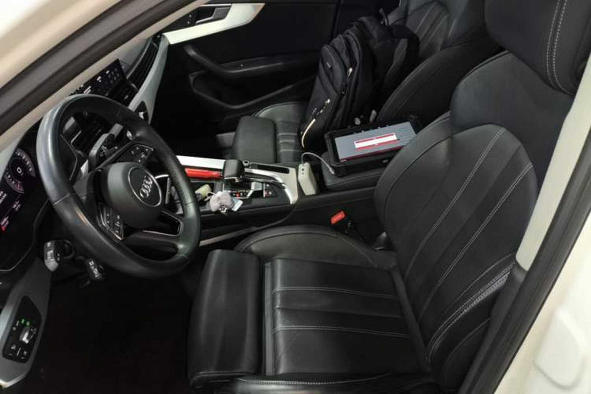 Used Audi A4L 2023 40 TFSI Fashion Dynamic Model Left Front Seat