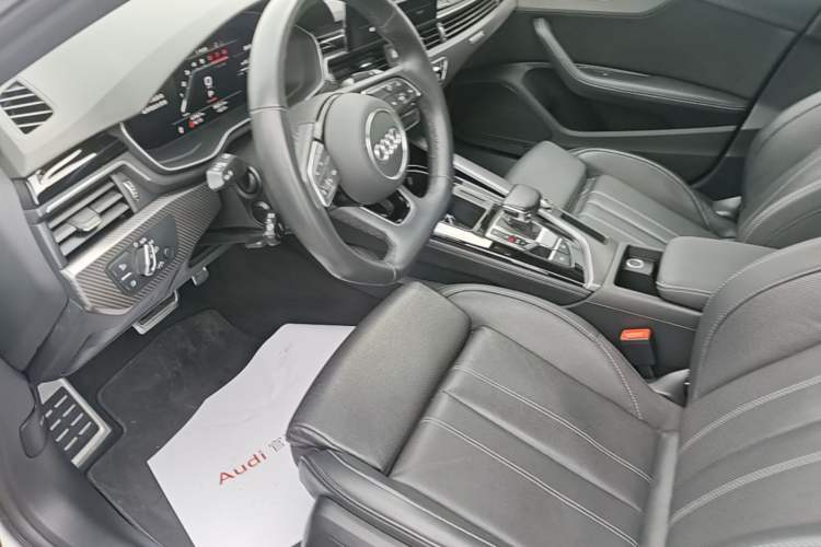 Used Audi A4L 2023 40 TFSI quattro Luxury Dynamic Edition Left Front Seat
